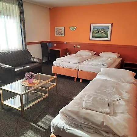 ホテル Parkhotel ケーヴェラアー