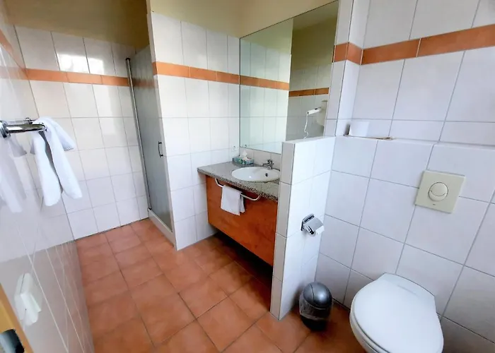 凯沃拉尔花园酒店